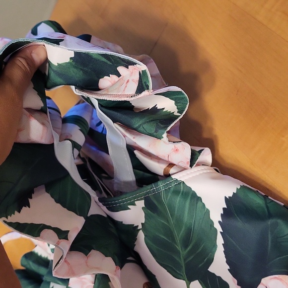 Ibakom Pink Hydrangea 2 Pc Swim Suit Highwaisted Ruffle Top Spaghetti Strap - Picture 6 of 10